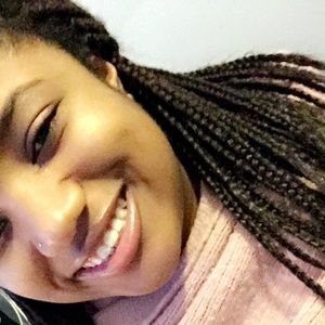 Meet your Posher, Breanna